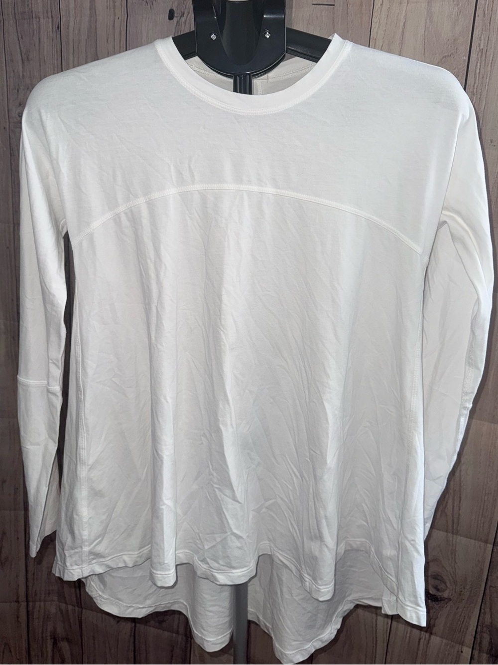 Lululemon Athletica White Pima Cotton Long Sleeve Tee Shirt Size 6